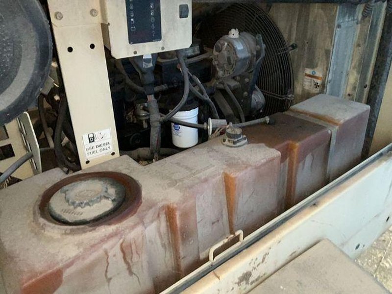 Ingersoll Rand 93 Kw Diesel Portable Air Compressor - Xp375wir