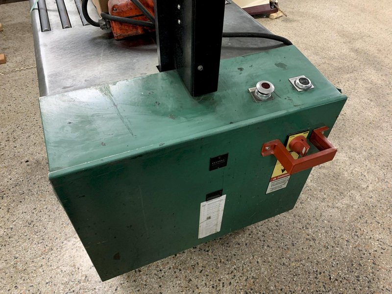 SIGNODE SureTyer Semi-Auto Strapping Machine, S/N B4207.