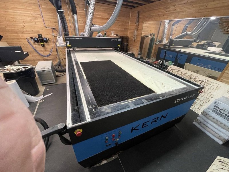 150 Watt Kern KT150-OPF CO2 CNC Laser System, 2021 – 52″ x 100″ OptiFlex Bed, Chiller