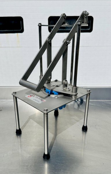 TS Designs  |  Single 12 Slice Manual Heavy Duty Stainless Steel Slicer/Wedger