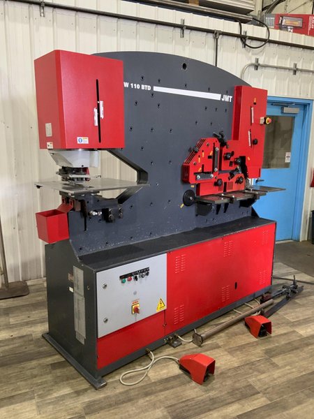 120 TON JMT MODEL IW110/BTD HYDRAULIC IRON WORKER: STOCK #81069