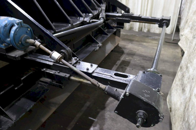 10' X 3/16" WYSONG POWER SQUARING SHEAR: STOCK #73469