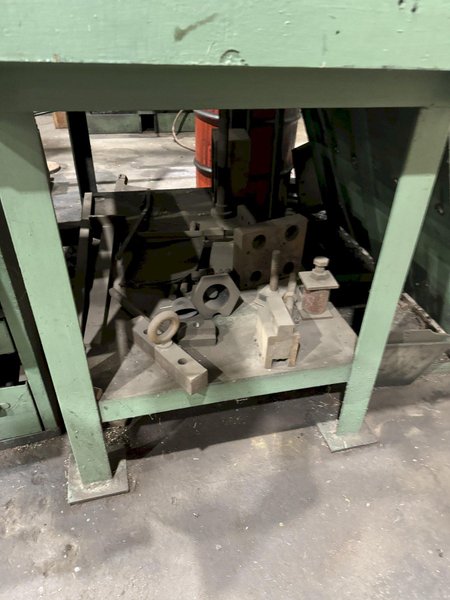 36&quot; ROCKFORD MODEL SL HYDRAULIC VERTICAL SLOTTER WITH TOOLING. STOCK # 0668025