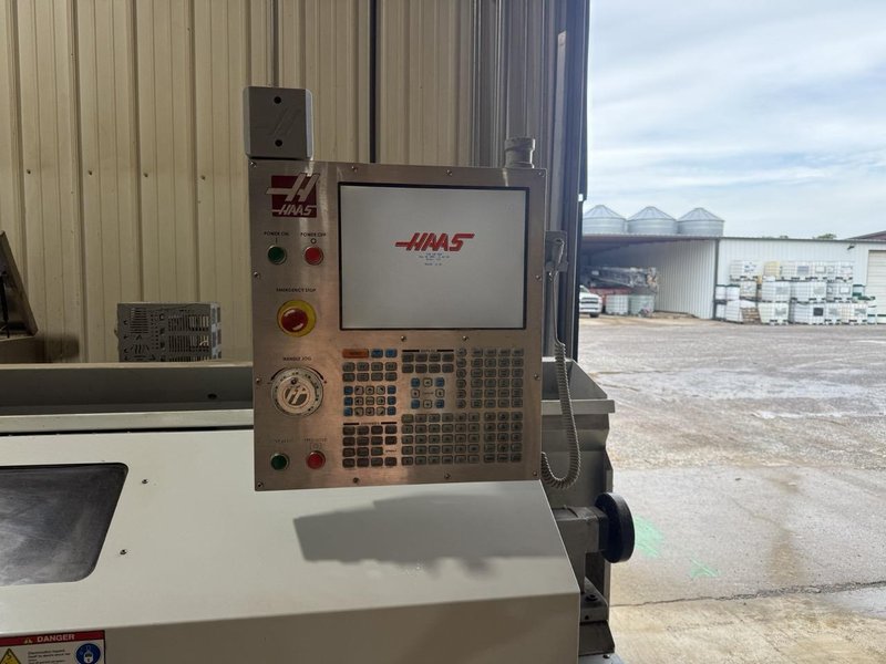 Haas TL-2 CNC Lathe, 2009 – Tailstock, 4 Station Tool Post