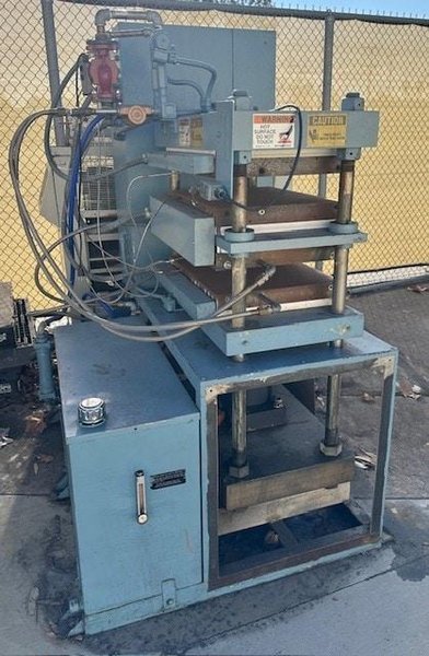5 Ton Wabash PC50-2418-4TM Platen Press