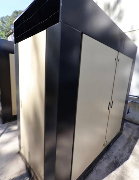 100 HP INGERSOLL-RAND MODEL RS75i-A125 ROTARY SCREW AIR COMPRESSOR W/ AIR DRYER: YOBRO #25976