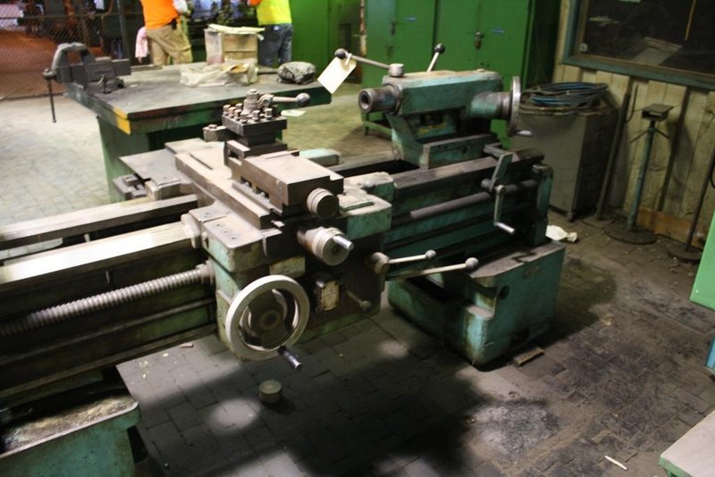 21&quot; X 60&quot; SUMMIT ENGINE LATHE: STOCK #65352