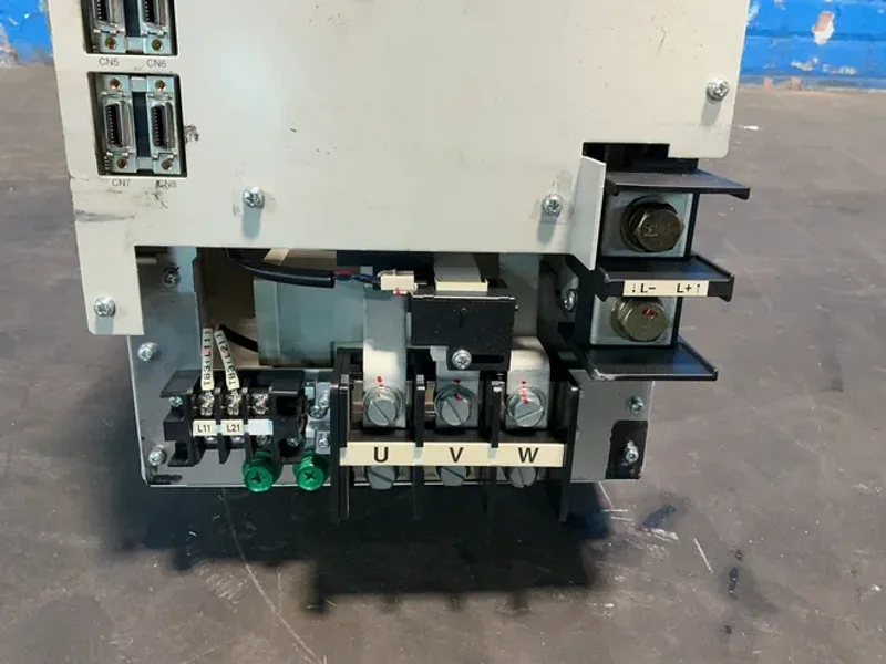 MITSUBISHI SPINDLE DRIVE UNIT  -  MDS-B-SPH-370