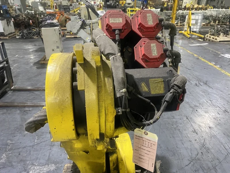 FANUC – R-2000iA/200F w/ RJ3iB Controls PARTS ONLY