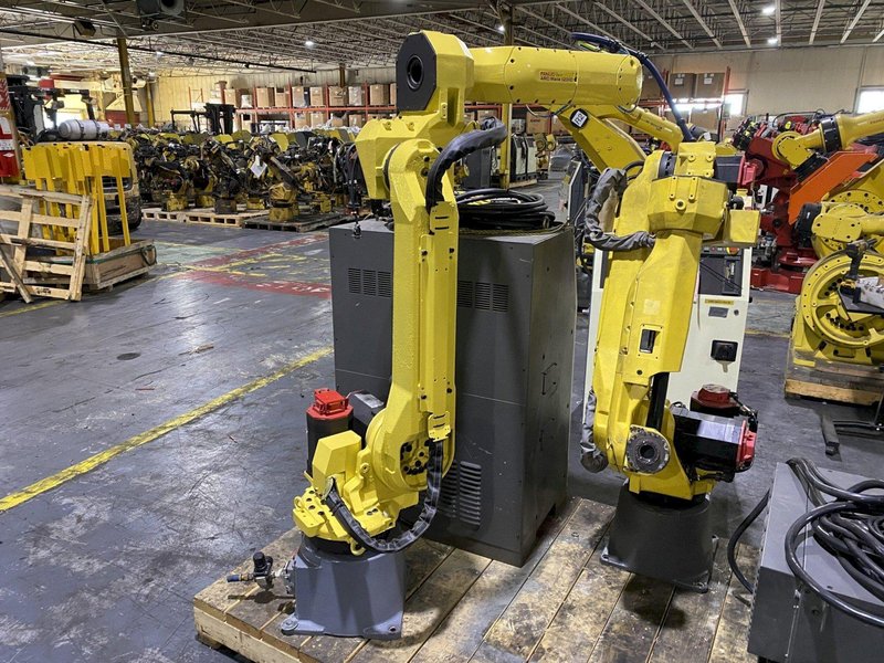 FANUC – ArcMate 120iC w/ R-30iA Controls REFURBISHED
