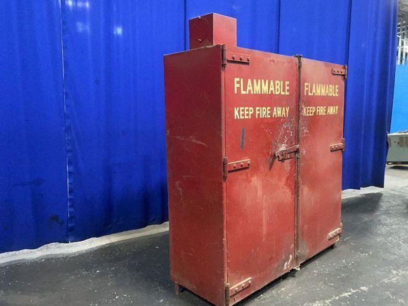 20” X 70” SHELVES/4 SHELVES FLAMMABLE CABINET