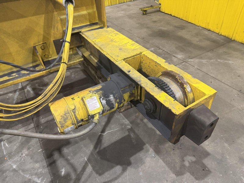 11.5 TON X 30' DESHAZO TOP RUNNING SINGLE GIRDER BRIDGE CRANE 2005 : YOBRO 25993