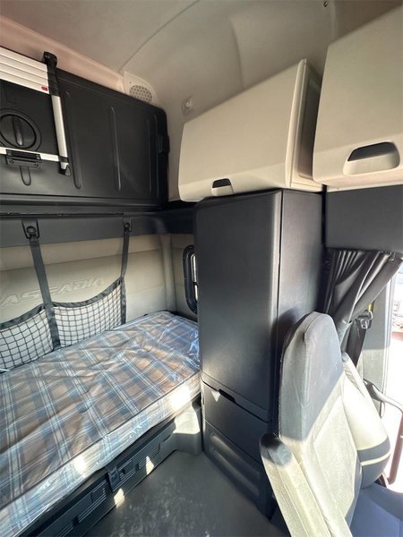 2019 FREIGHTLINER CASCADIA 126 3AKJHHDR1KSKH5519