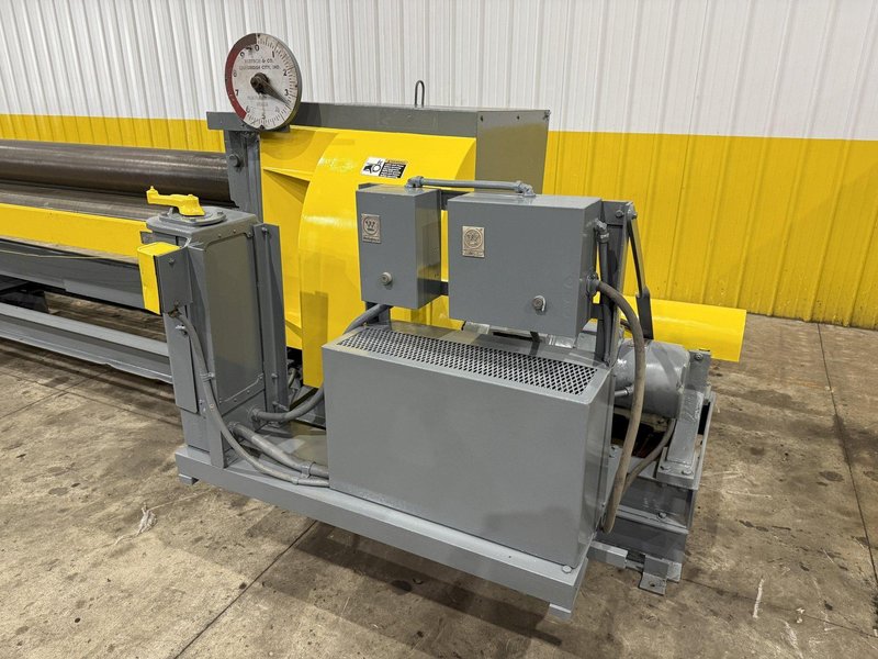 10&#039; X 1/4&quot; BERTSCH MODEL #7A INITIAL PINCH 3 ROLL MECHANICAL PLATE BENDING ROLL: YOBRO #23745