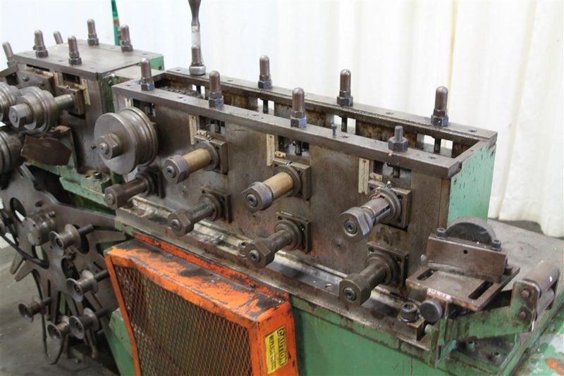 6 STAND X 1.5&#039; B&amp;K ROLLFORMER WITH CIRCLE ATTACHMENT: STOCK 58287