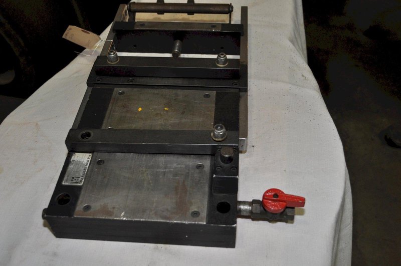 6" x 6" x .150" PA FEEDER