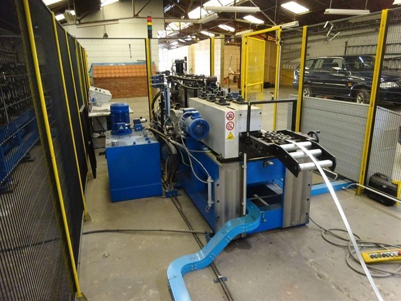 Tecnoma punching &amp; bending installation hooks