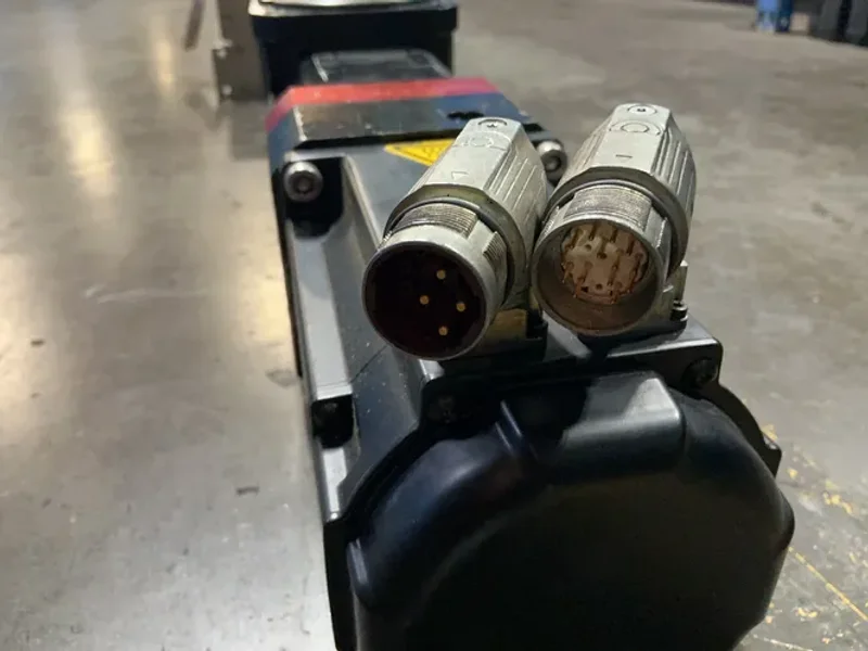 Kollmorgen  Pm Servomotor W/ Micron Gearhead - Akm52k-ancndb00
