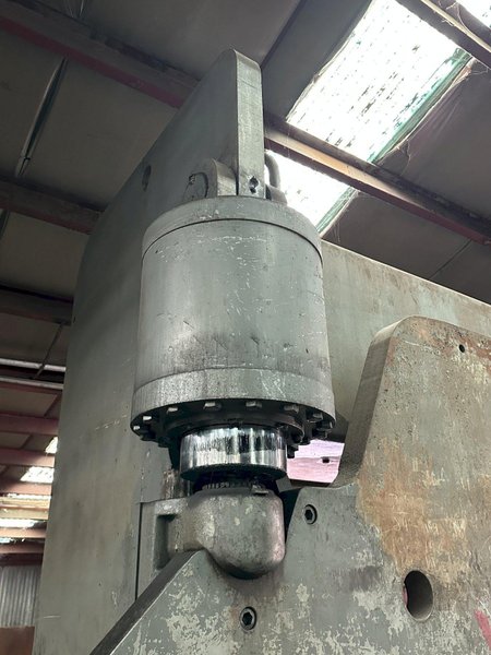 CINCINNATI #400H-10 HYDRAULIC PRESS BRAKE