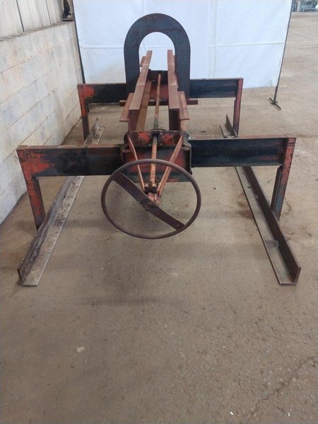 20,000 LBS X 120" X 24-60" SIDE ADJUSTABLE PLATE / SHEET LIFTER