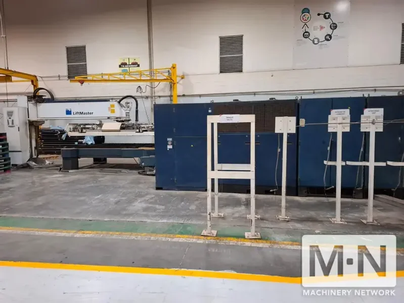 Trumpf TruLaser 3030 CO2 Laser, 2011