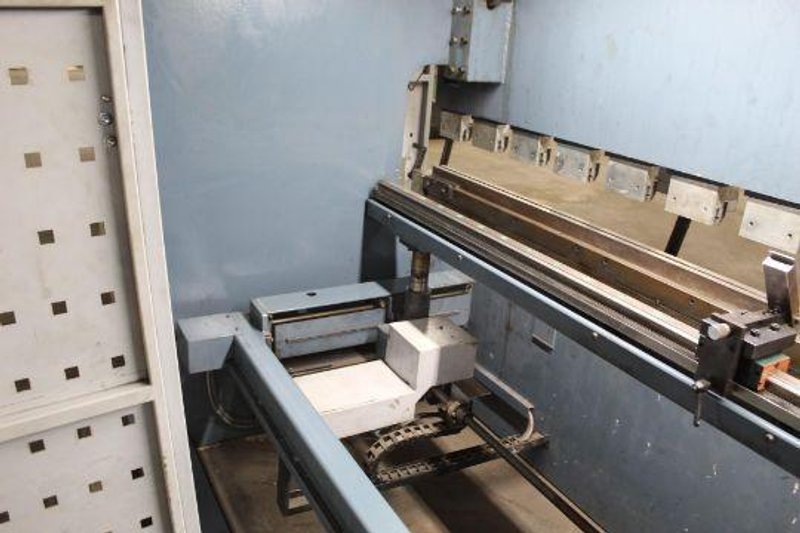 12' x 176 TON DURMA CNC HYDRAULIC PRESS BRAKE MODEL E37160