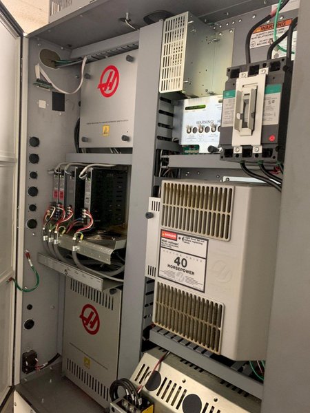 2015 HAAS VF-3SS Vertical Machining Center