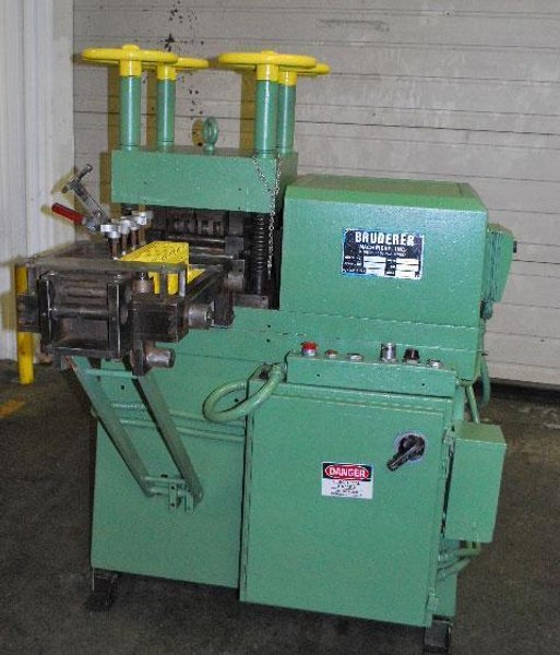 7" (178 mm) x 7/8" (22 mm) BRUDERER 19 ROLL LEVELER