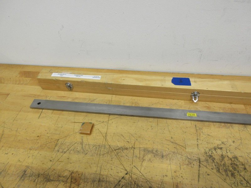 Mitutoyo 1000mm Precision Gage Block in Wood Case,  Actual Measurement 1000.00054mm- Auction Item