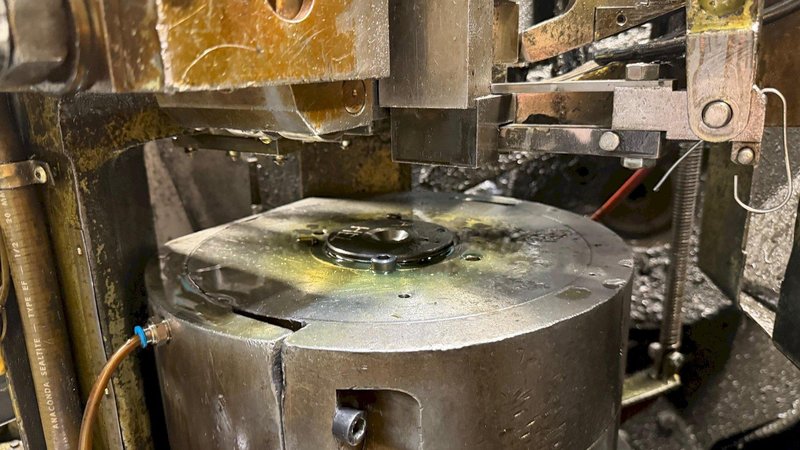 Nedschroef Model BV5 High Speed 4 Die Boltmaker