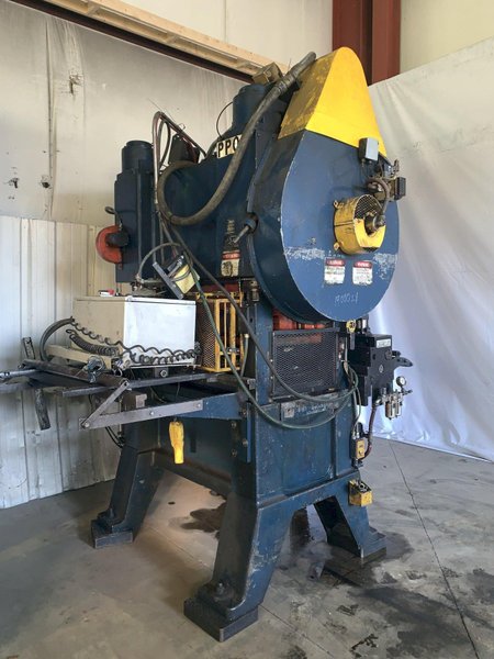 60 TON OAK HIGH SPEED FIN STAMPING PRESS: STOCK #11545