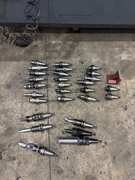 2018 HAAS MODEL #VF-3 CNC VERTICAL MACHINING CENTER: YOBRO #24479