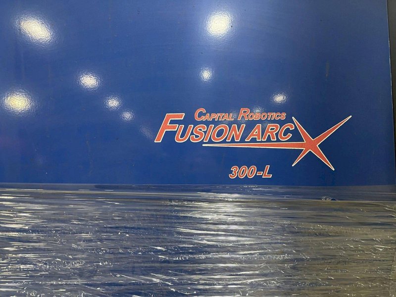 Capital Robotics FusionArc 300L 3-Station Weld Cell, 2018 – Daihen OTC FD-B6L 6-Axis Robot