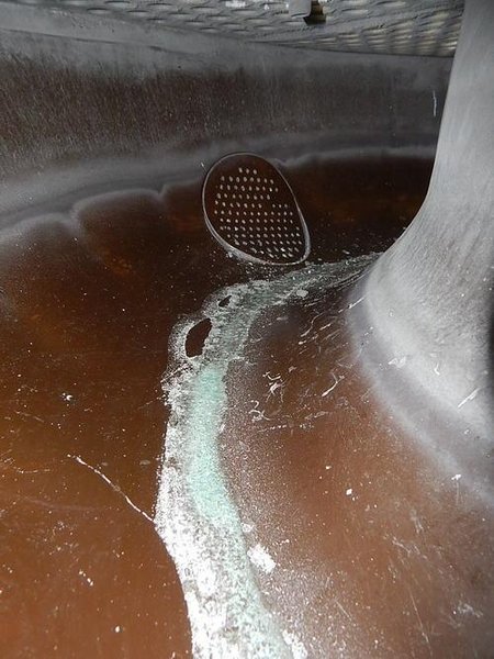 USED WALTHER TROWAL MODEL CD 400 8.83 CU. FT. VIBRATORY BOWL, Stock # 10808, Year 2001