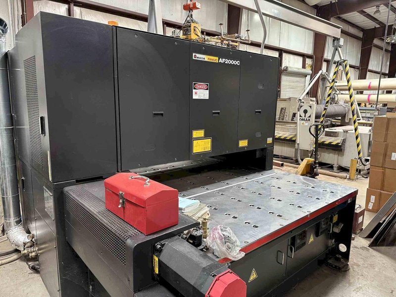 2000 Watt Amada Lasmac LC2415 Alpha 3 CO2 Laser, 1999 – Fanuc AF2000C Laser Resonator