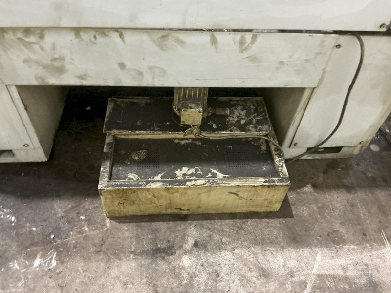 17" X 84" DOALL MODEL #16 ENGINE LATHE 2-5/8" HOLE: YOBRO #25681