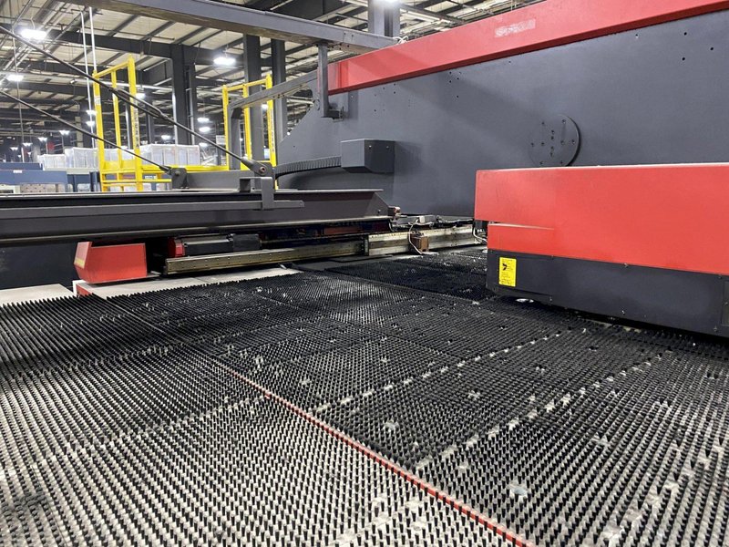 33 TON AMADA VIPROS 368 KING CNC TURRET PUNCH WITH LOADING TOWER AND UNLOADER SYSTEM. STOCK # 0848820