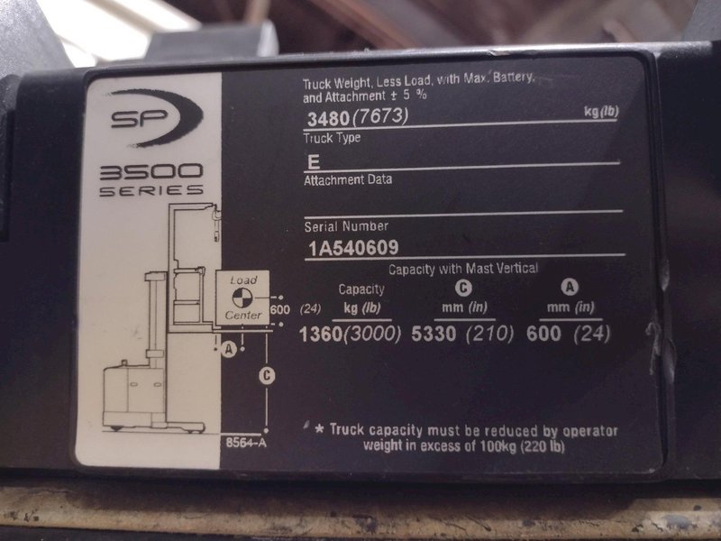 3,000 LB CROWN MODEL #SP 3500 ELECTRIC ORDER PICKER FORKLIFT 2018 : YOBRO #25408