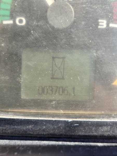 Case 580N Loader Backhoe, 2014 – Enclosed Cab, Pilot Controls