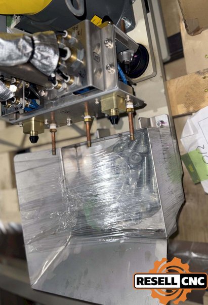 Fanuc LR Mate 200iD/7L Casting Spray Robot System