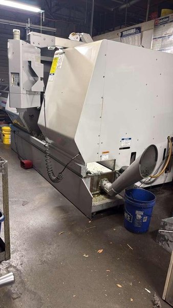Haas SL-30 CNC Lathe, 2006 – Bar Feeder, Live Tooling