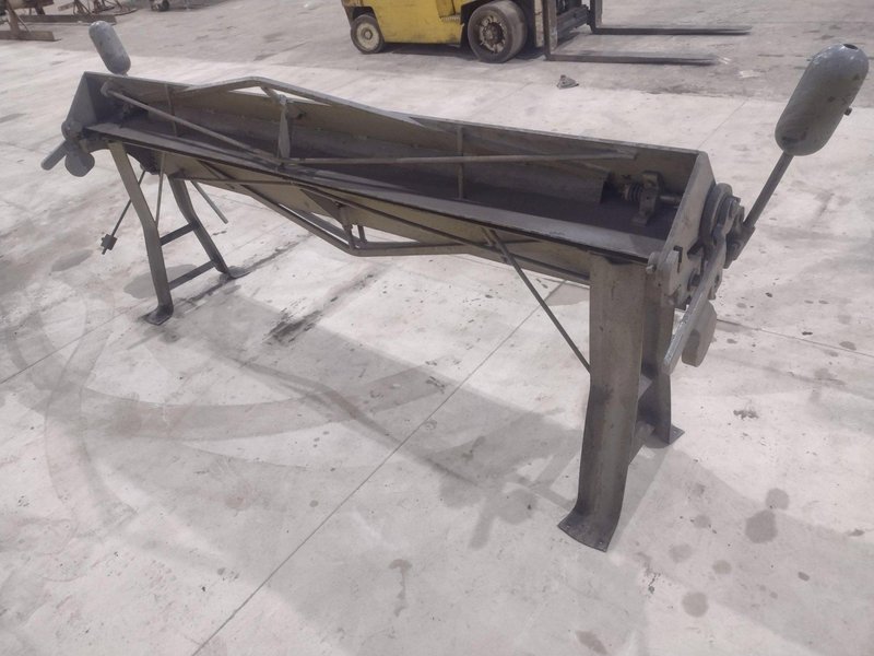 8' X 18 GAUGE CHICAGO DREIS &amp; KRUMP MODEL #818 MANUAL  HAND APRON BRAKE: STOCK #20395