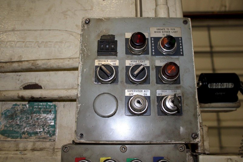100 TON GREENERD HYDRAULIC PRESS