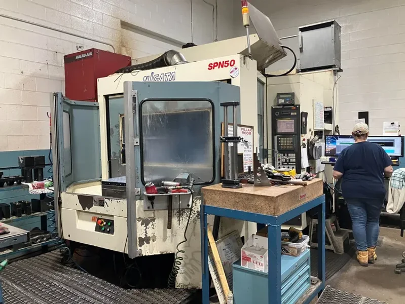 2000 NIIGATA SPN-50 | Machining Centers, Horizontal