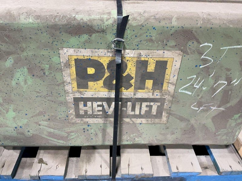 P&amp;H 6000 LBS ELECTRIC HOIST  -  42J-11D