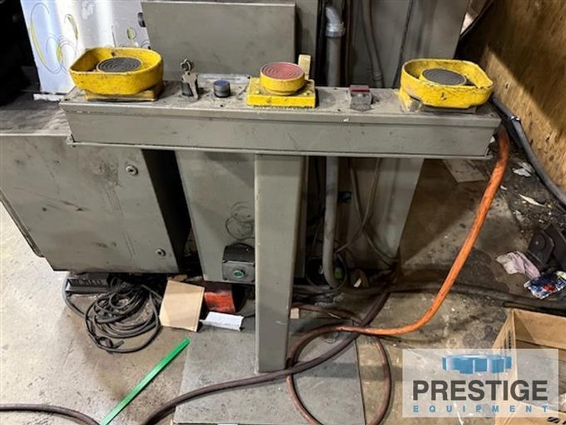 Cincinati 230 CB x 12&#039; Press Brake