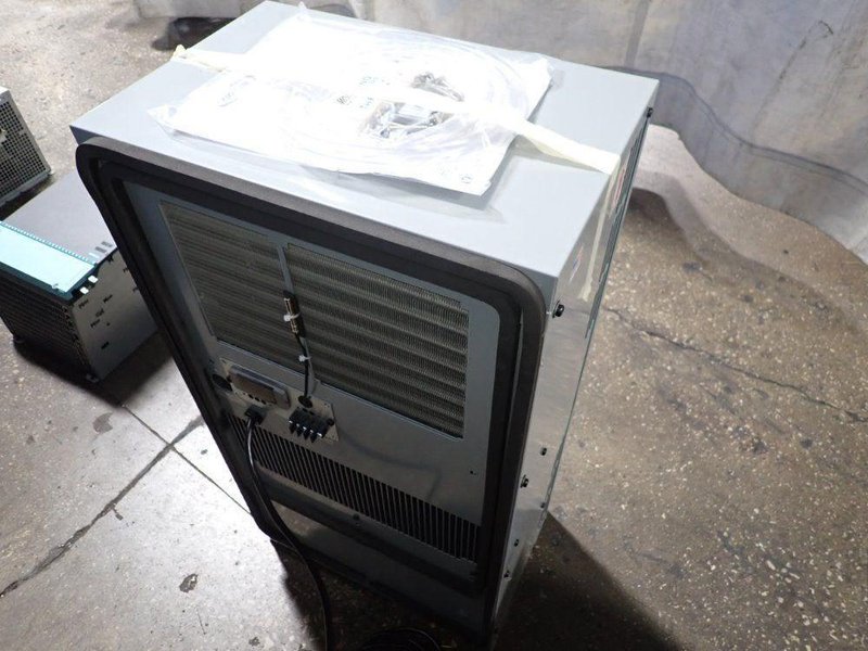 KOOLTRONIC AIR CONDITIONER  -  KNA4C5DP33L