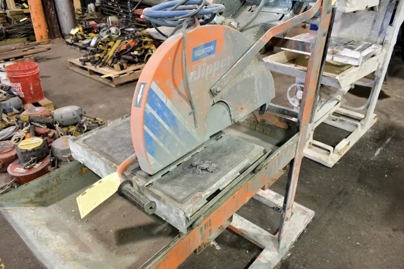 7.5 HP X 20" NORTON CLIPPER BLOCKBUSTER WET BRICK AND BLOCK SAW: YOBRO #25033