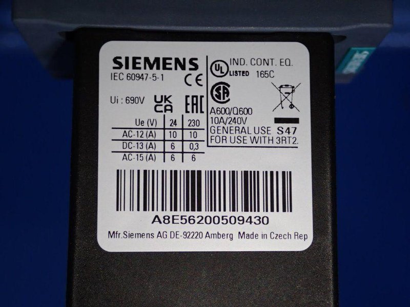 SIEMENS ACTUATOR  -  3RT2036-1KB44-3MA0