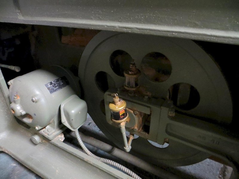 OAKLEY EDGE SANDER MODEL H5, 8&quot; X 164&quot; BELT